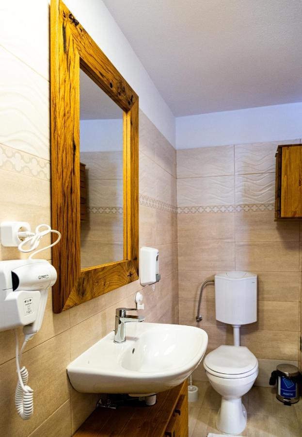 Stone Way Apartment Сибиу Экстерьер фото